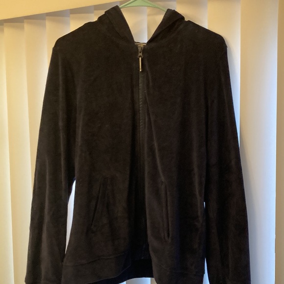 Nautical 2 piece Velour suit. - Picture 2 of 5